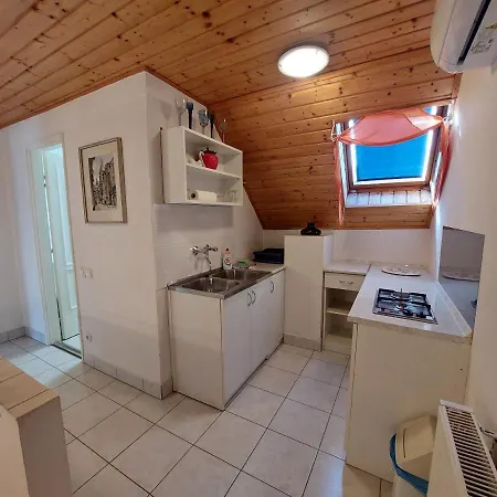 Lägenhet Apartment Albert *